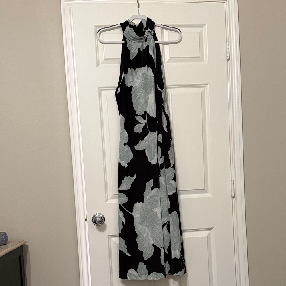 Donna Karan NWOT SZ 14 Black & Light Green Floral Maxi Dress